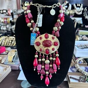 Chico’s Anniv Statement Necklace NWT